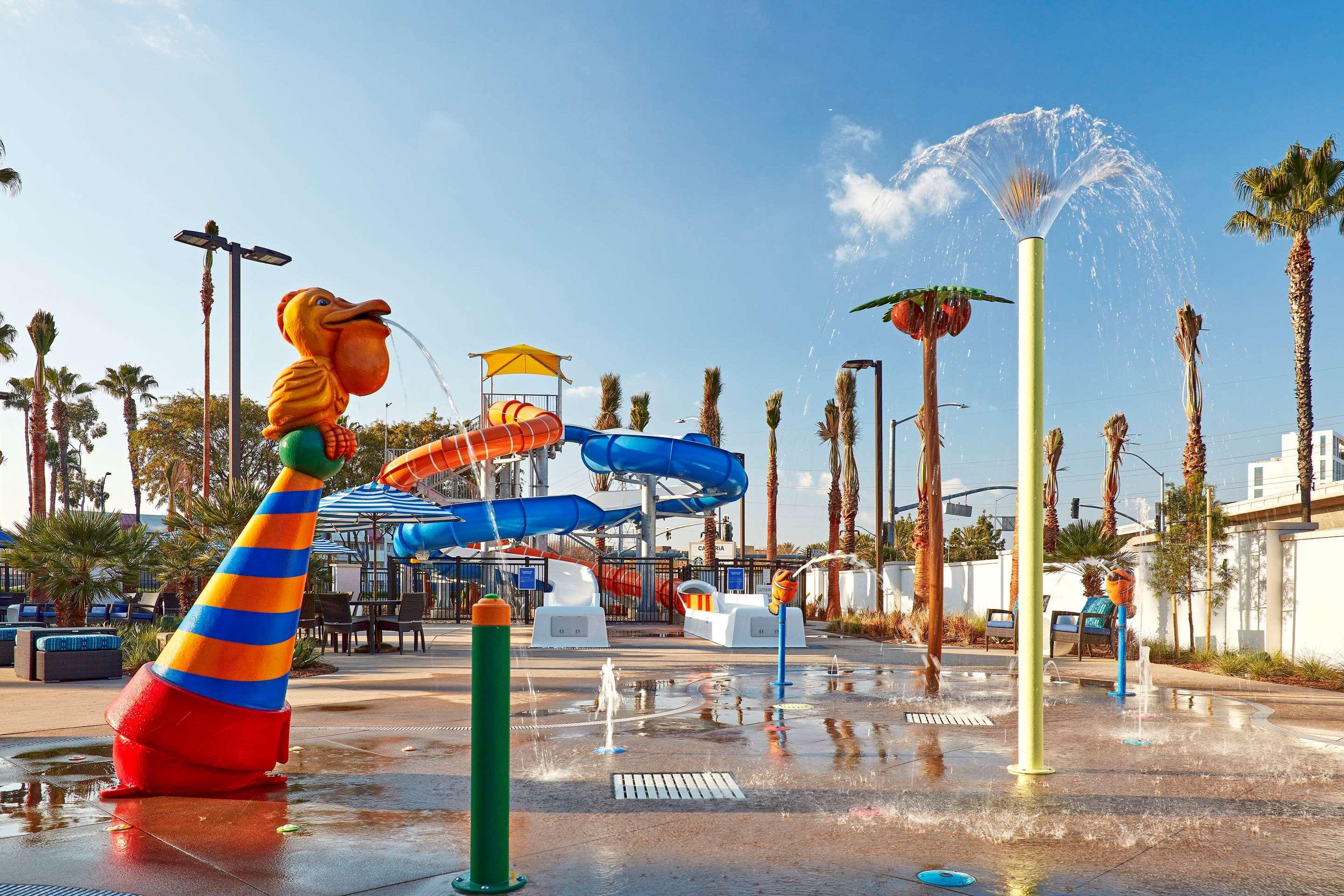 Cambria Hotel & Suites Anaheim Resort Area Luaran gambar
