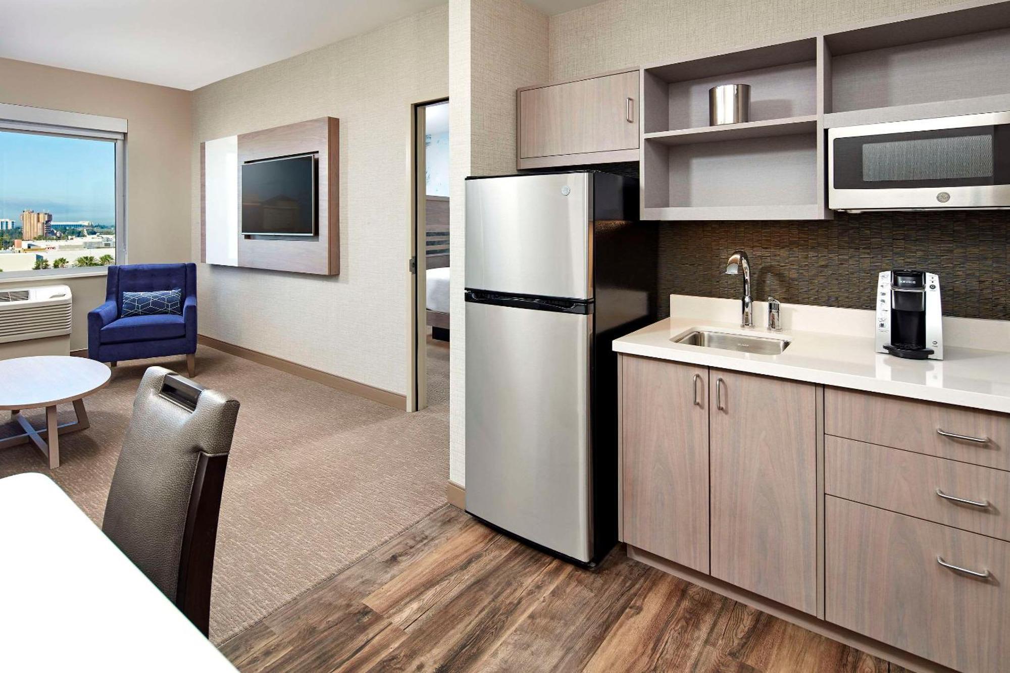 Cambria Hotel & Suites Anaheim Resort Area Luaran gambar